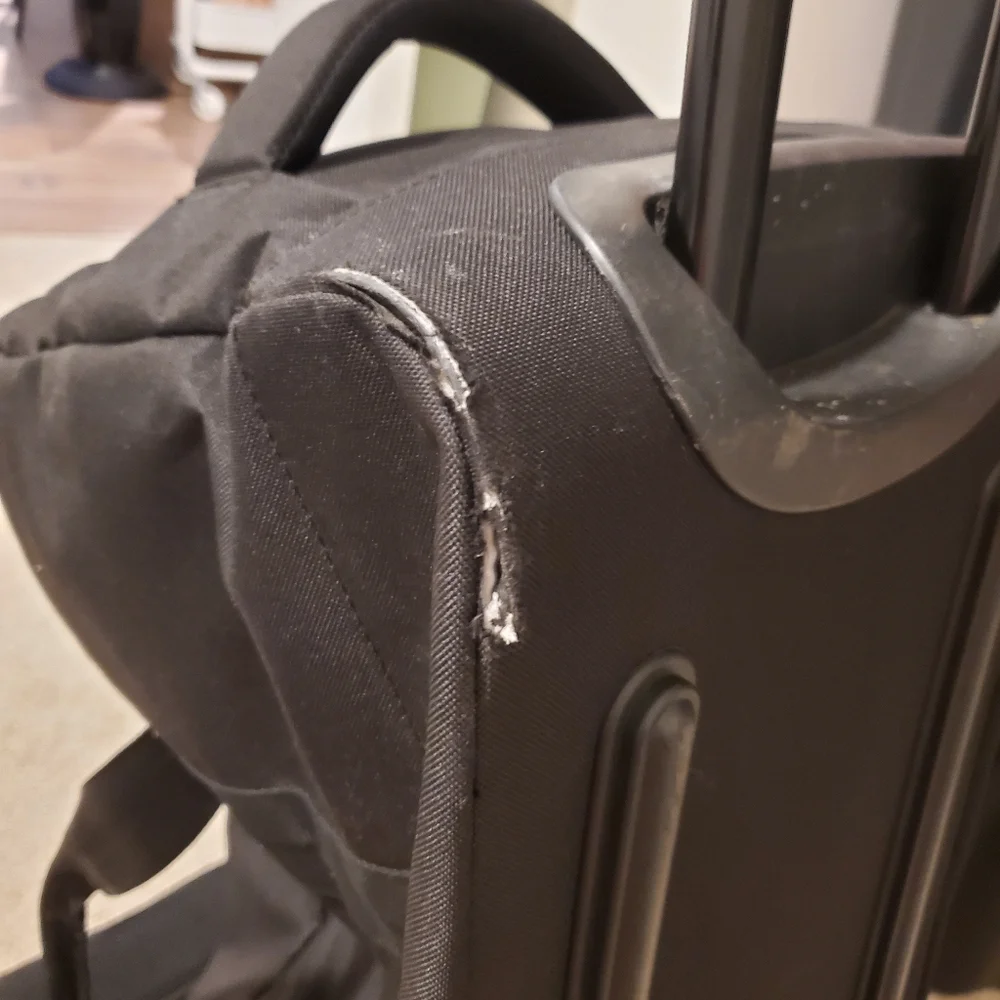 50L Herschel Rolling Duffle Bag - Picture 10 of 10